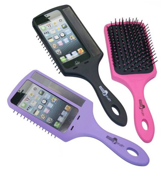 Selfie Brush - tylko dla kobiet! Nietypowa obudowa łączy przyjemne z pożytecznym 3
