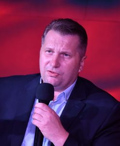 "Właściwe wychowanie kobiet" i "cnoty niewieście". Czarnek ma nowy plan dla szkół