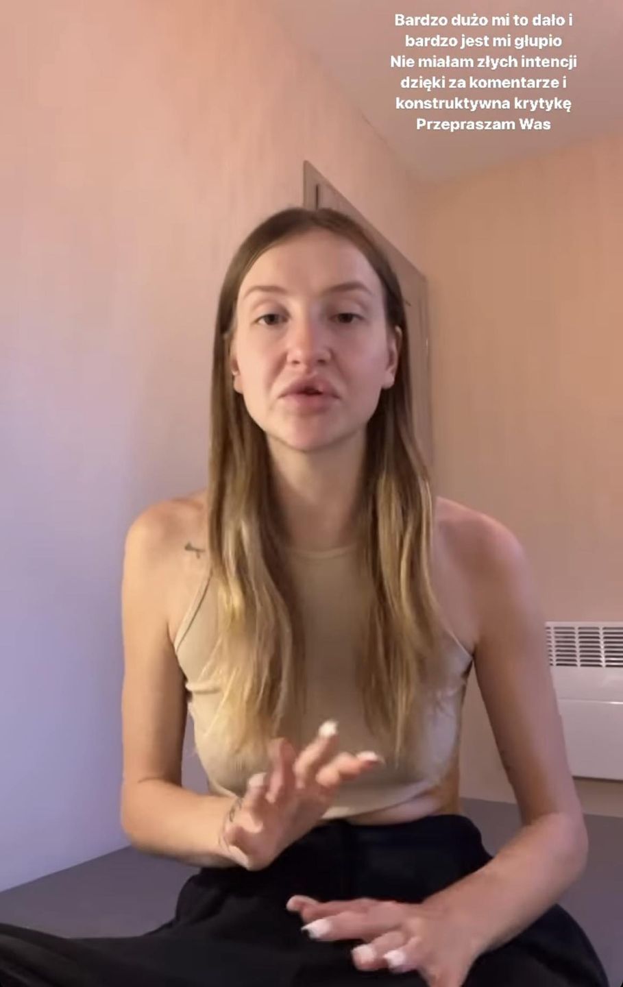 Influencerzy poniżyli kelnerkę i wszystko nagrali. Teraz się tłumaczą
