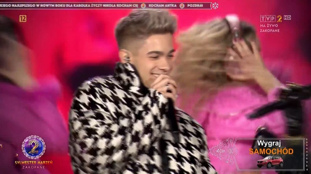 Wpadka Mai Hyży w Zakopanem. Podczas występu z Kubą Szmajkowskim pokonał ją playback