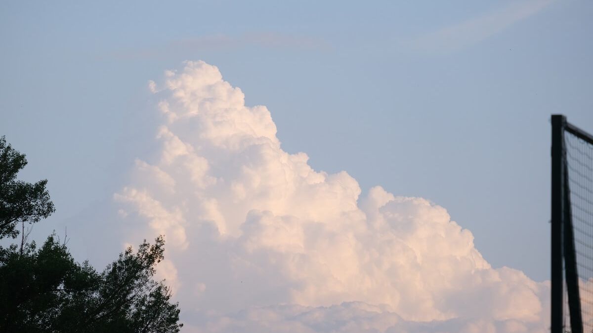 Chmura burzowa - Cumulonimbus