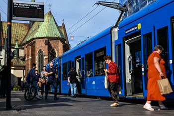 Tak zachowują się pasażerowie. "Po raz kolejny prosimy"