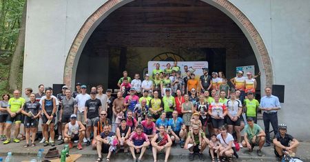Kolarze opanowali Chodzież. Emocje na trasach MTB Maraton 2026