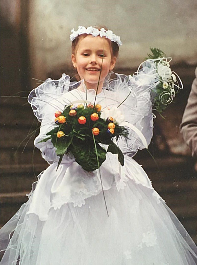 Gwiazdy wspominają dzień pierwszej komunii świętej