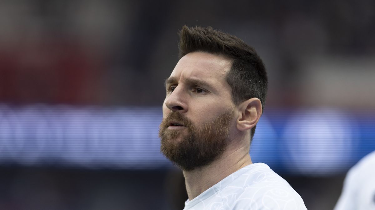 PARIS, FRANCE - MAY 13 : Lionel MESSI of PSG during the Ligue 1 Uber Eats match between PSG and Ajaccio at Parc des Princes on May 13, 2023 in Paris, France. (Photo by Tnani Badreddine/DeFodi Images via Getty Images)
