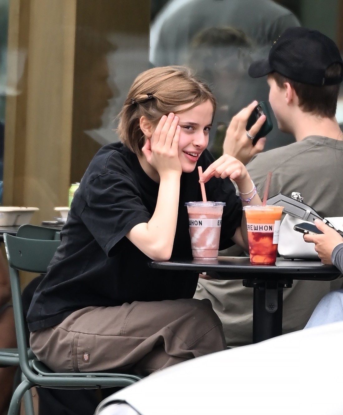 Dawno niewidziana Vivienne Jolie-Pitt "przyłapana" na mieście