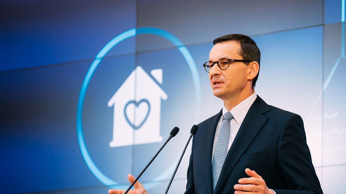 Premier Mateusz Morawiecki o programach społecznych w czasie pandemii 