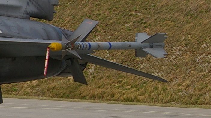Drugim podstawowym typem rakiet powietrze-powietrze USA są AIM-9