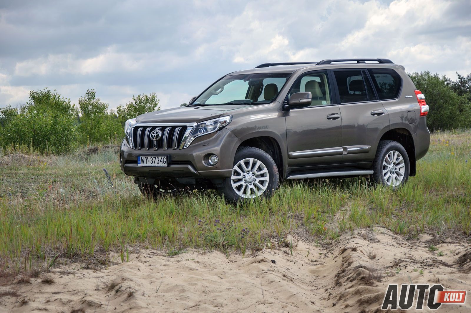 Toyota Land Cruiser 150 3,0 D4D A/T Invincible - test [galeria zdjęć] 5