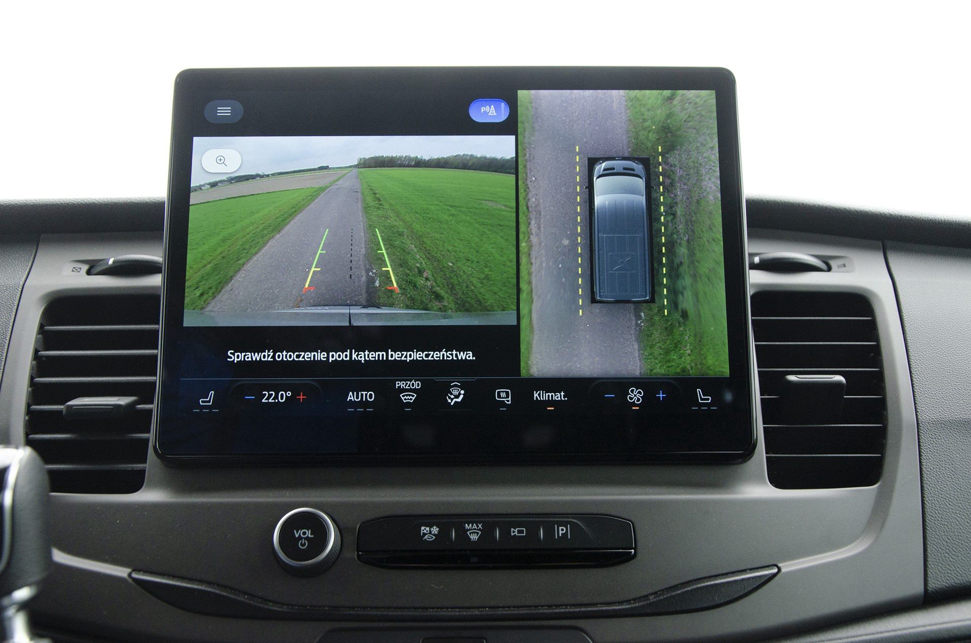 Ford Transit Trail (2023)