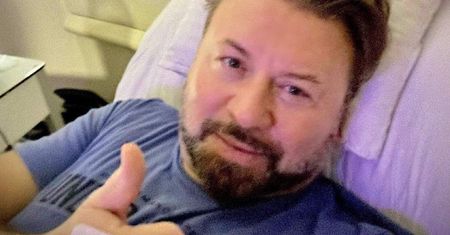 Michał Milowicz trafił do szpitala. Wiadomo, co dokładnie się stało. "W końcu musiałem podjąć decyzję o operacji"