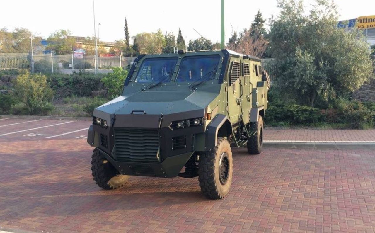 W Ukrainie zauważono izrelski wóz bojowy