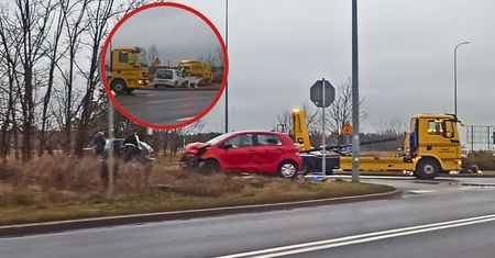 Kolizja trzech aut na skrzyżowaniu w Pile. Sprawca surowo ukarany