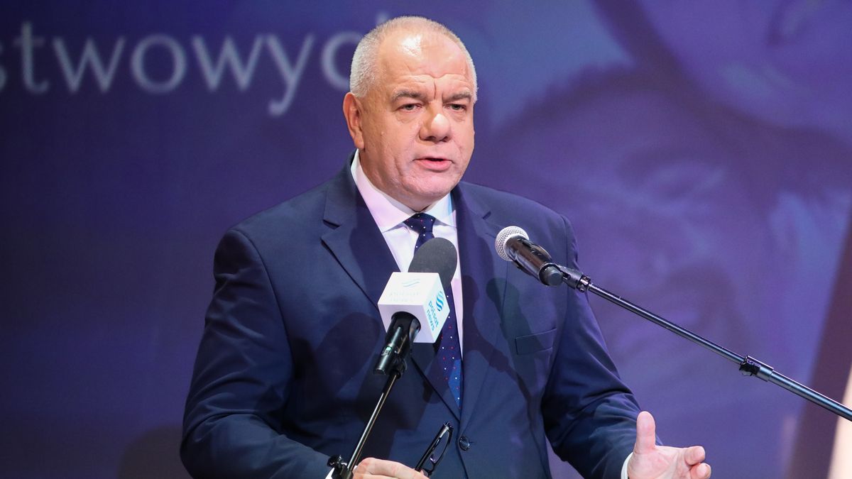 Białystok, 23.01.2023. Wicepremier, minister aktywów państwowych Jacek Sasin podczas I Podlaskiej Akademii Samorządności PiS w Operze i Filharmonii Podlaskiej w Białymstoku, 23 bm. (sko) PAP/Artur Reszko