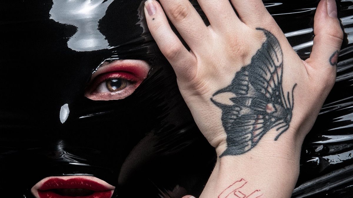 Hubert Kamieniew: ”Osoby pozujące do zdjęć cierpią na własne lub moje życzenie” 1