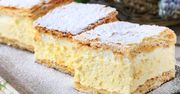 Kultowe ciasto podkręcam o jeden dodatek. Nie jest ciężkie i smakuje jak lato