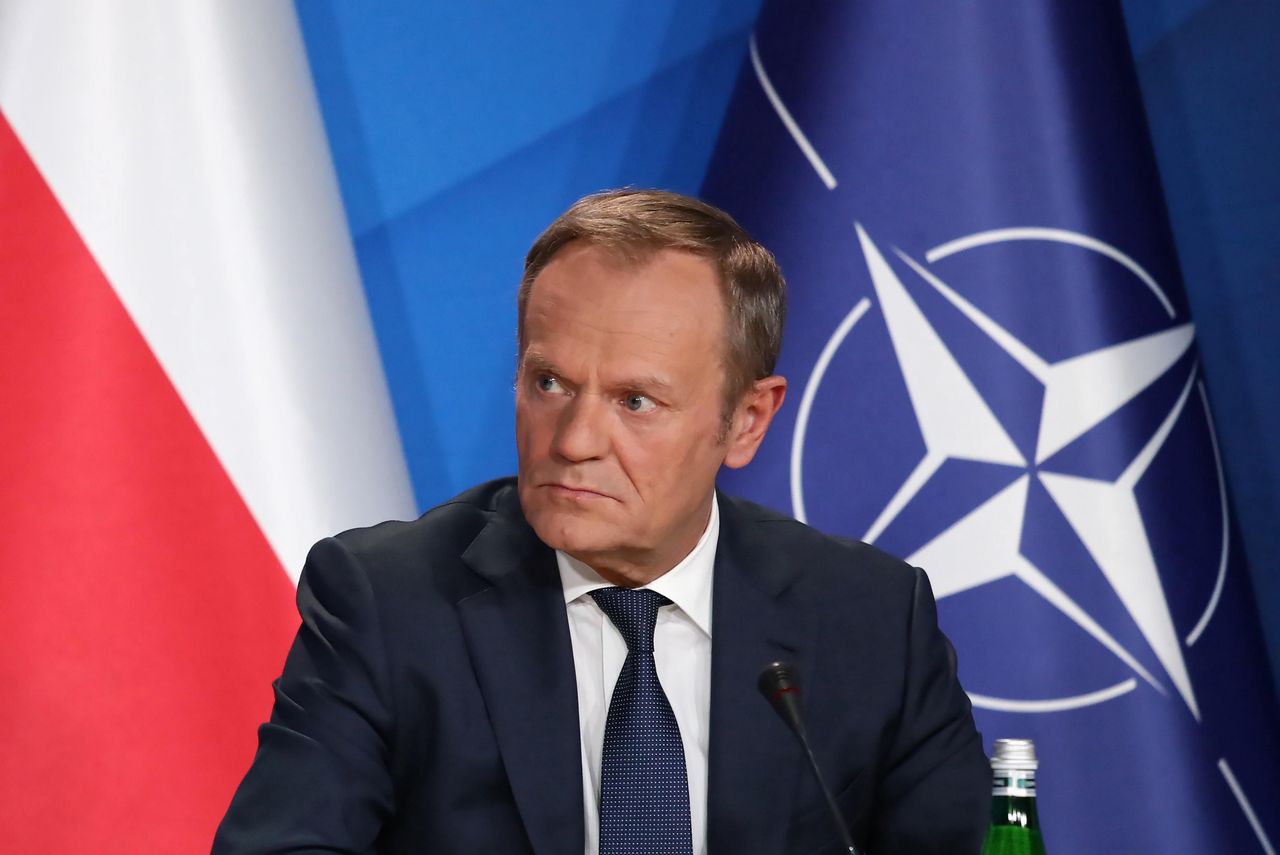 Donald Tusk o krajach, które chcą płacić Rosji. "Nadal są w strefie euro, czy w strefie rubla?" 