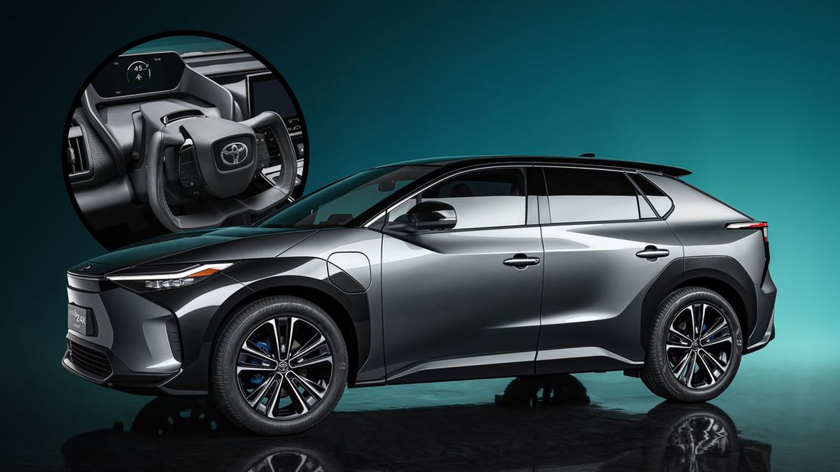 Mały wolant zamiast kierownicy i to jeszcze połączony wirtualnie z kołami