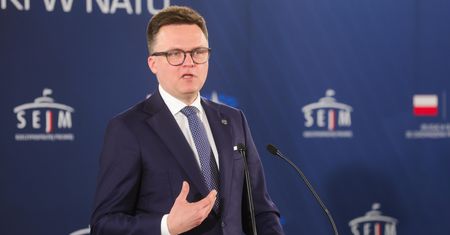 "Tego podatku nie będzie". Obietnica Szymona Hołowni rozgrzała internet
