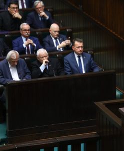 Sejm pod osłoną nocy. Rząd tnie pieniądze na zdrowie i luzuje regułę finansową