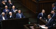 Sejm pod osłoną nocy. Rząd tnie pieniądze na zdrowie i luzuje regułę finansową