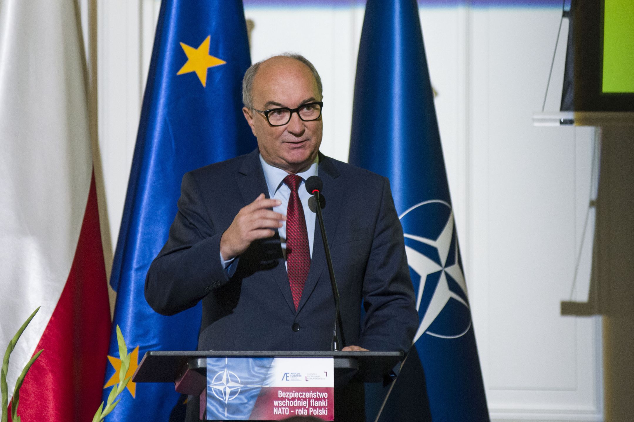 WARSAW, MAZOWIECKIE, POLAND - 2022/09/20: The co-chairman of the New Left (Nowa Lewica), Wlodzimierz Czarzasty speaks during the debate in Warsaw. The conference "Security of NATO's eastern flank - the role of Poland" was held in Warsaw on the occasion of the 25th anniversary of the start of accession negotiations between Poland and NATO.
Former Presidents of the Republic of Poland, Aleksander Kwasniewski and Bronislaw Komorowski, invited opposition leaders and experts in security and defense policy to a joint debate. Among the participants of the meeting were: the chairman of the Civic Platform (Platforma Obywatelska), Donald Tusk, the deputy speaker of the Sejm and the co-chairman of the New Left (Nowa Lewica) Wlodzimierz Czarzasty, and the US ambassador to Poland, Mark Brzezinski. (Photo by Attila Husejnow/SOPA Images/LightRocket via Getty Images)