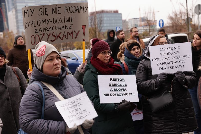 Protest studentów Collegium Humanum. "Zostałam zwolniona w dwóch placówkach"