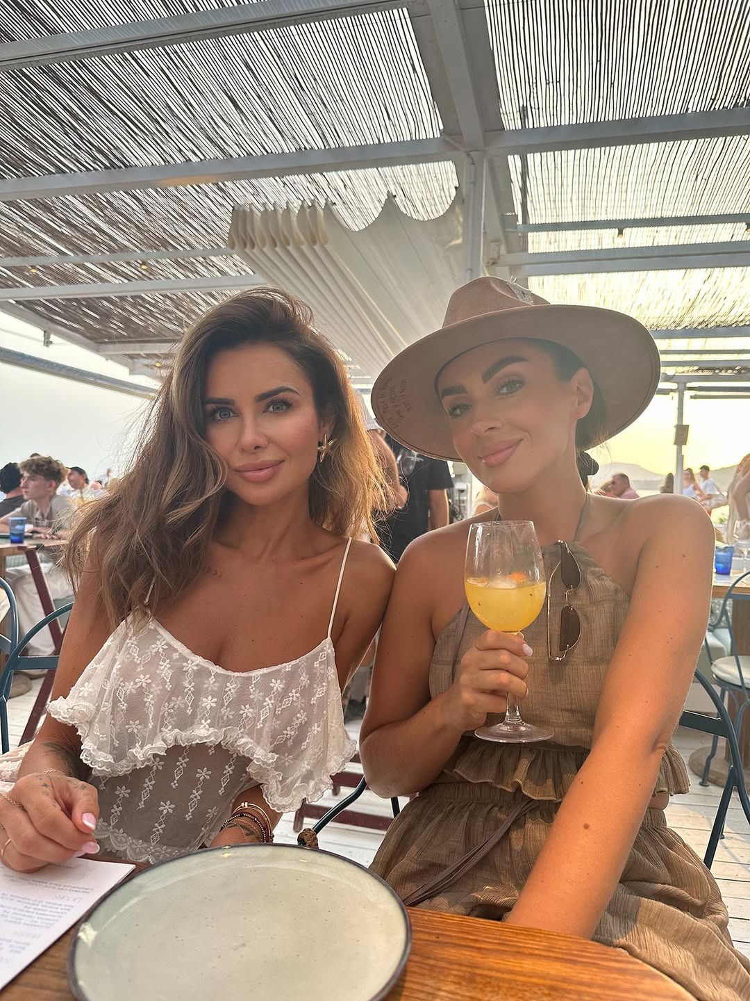 Natalia Siwiec z młodszą siostrą