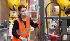 Amazon zatrudni w Polsce ponad 9 tys. pracowników sezonowych