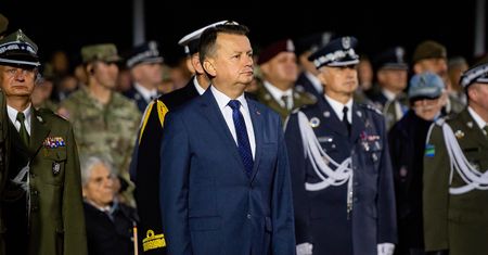 Zwiększenie ochrony na granicy z Rosją. Mariusz Błaszczak zapowiada kolejną zaporę
