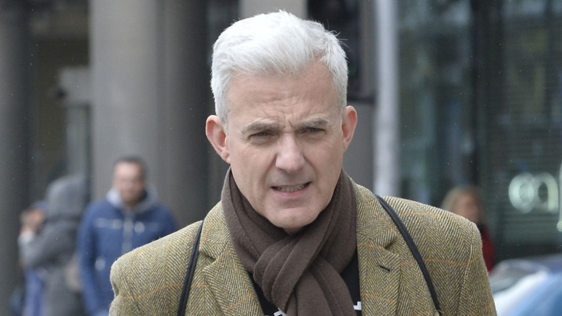 Hubert Urbański, będący od lat jedną z najbardziej rozpoznawalnych twarzy telewizji TVN, często dzieli się z fanami w mediach społecznościowych zdjęciami z życia prywatnego. Można na nich podejrzeć, jak mieszka gwiazdor. 