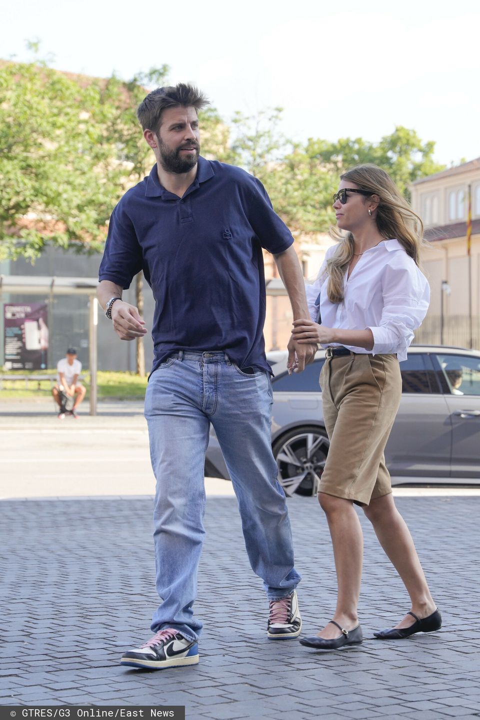 Gerard Pique "przyłapany" z ukochaną