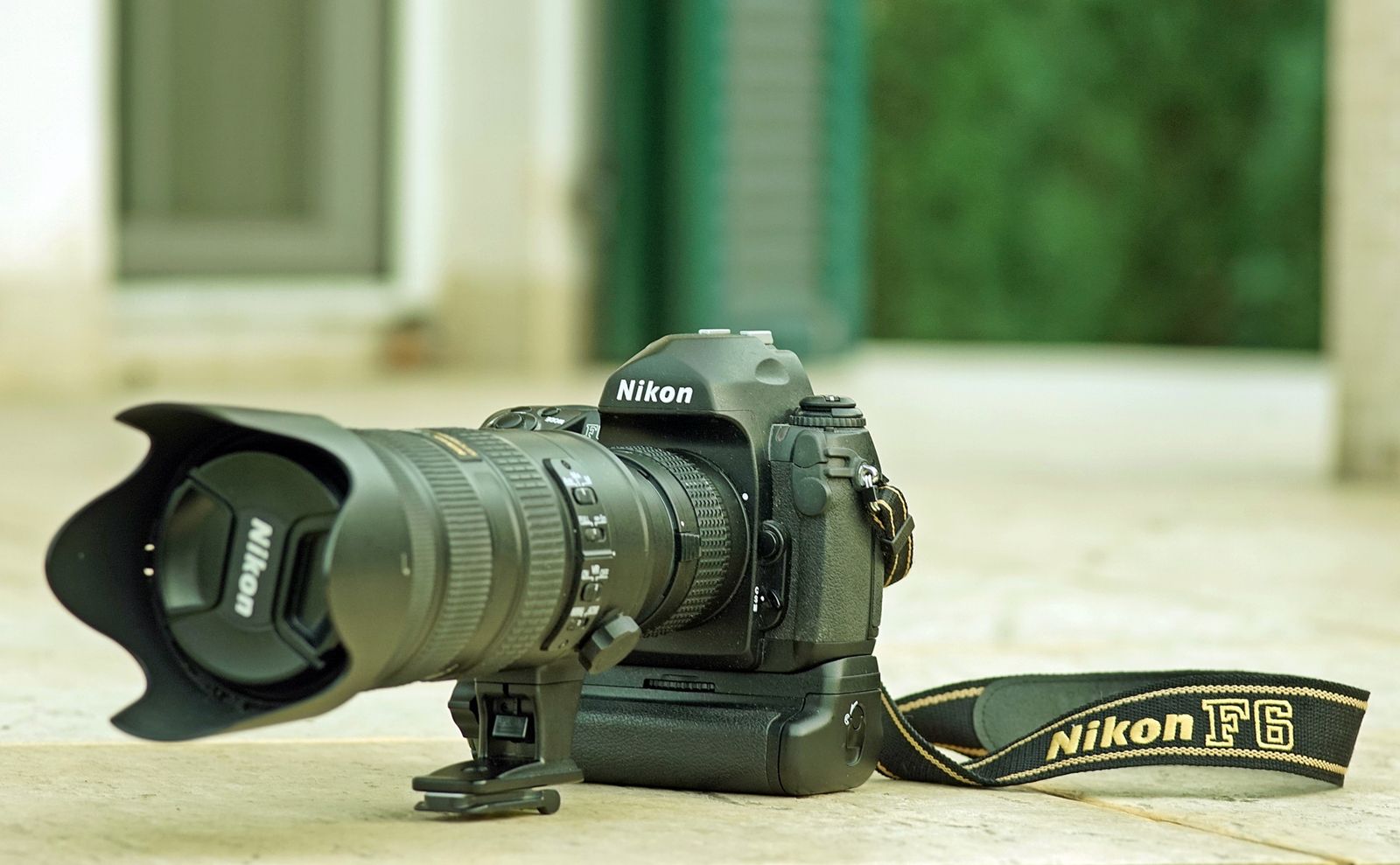 Joby Gorillapod SLR-Zoom czyli małpa trzymająca lustrzankę z zoomem 14