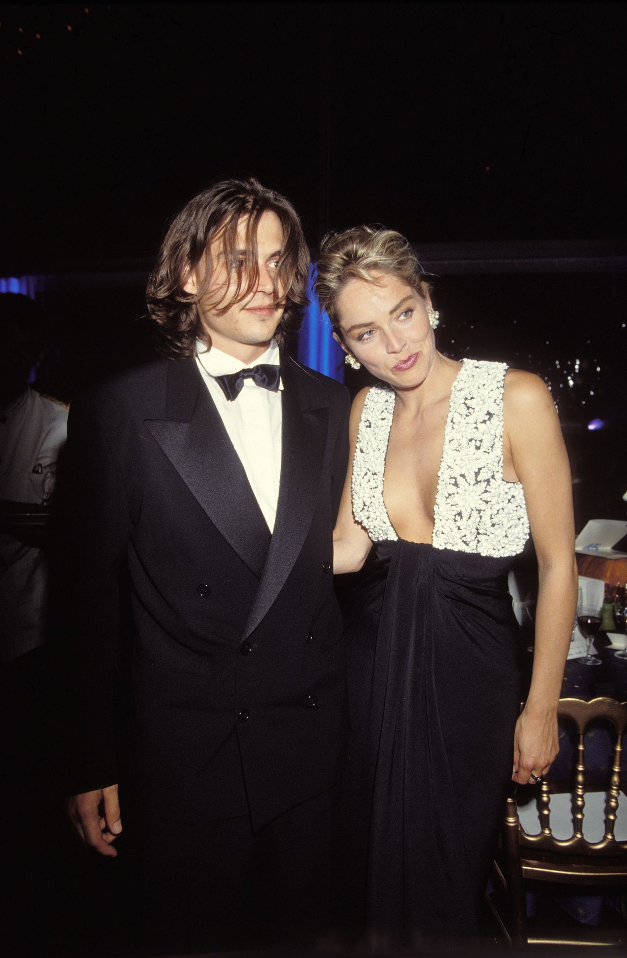 Johnny Depp i Sharon Stone z głębokim dekoltem 