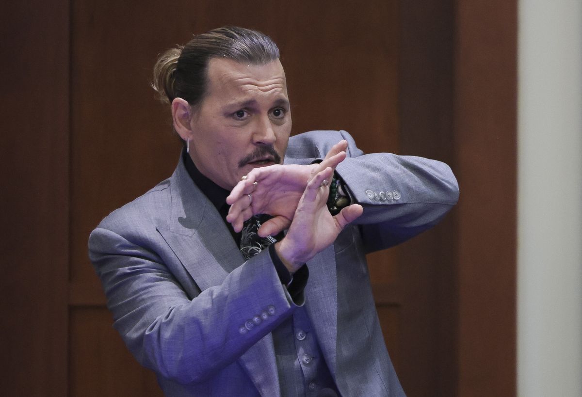 Johnny Depp zeznaje w sądzie w sprawie przeciwko Amber Heard 