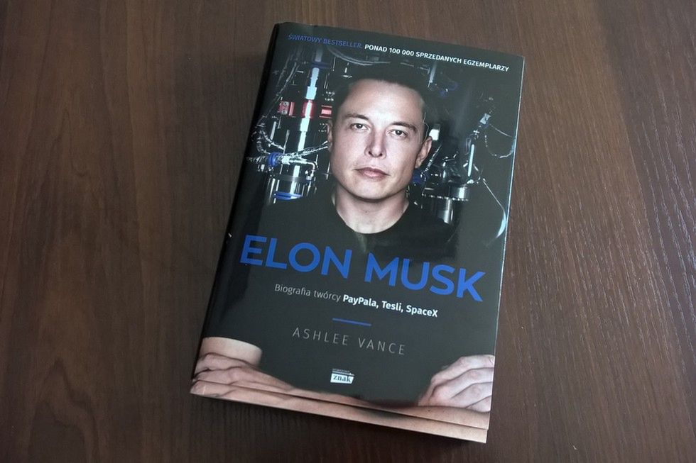 Biografia Elona Muska