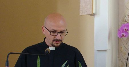 Ksiądz spowiadał seniora. "Wgniotło mnie. Jakbym dostał obuchem w łeb"