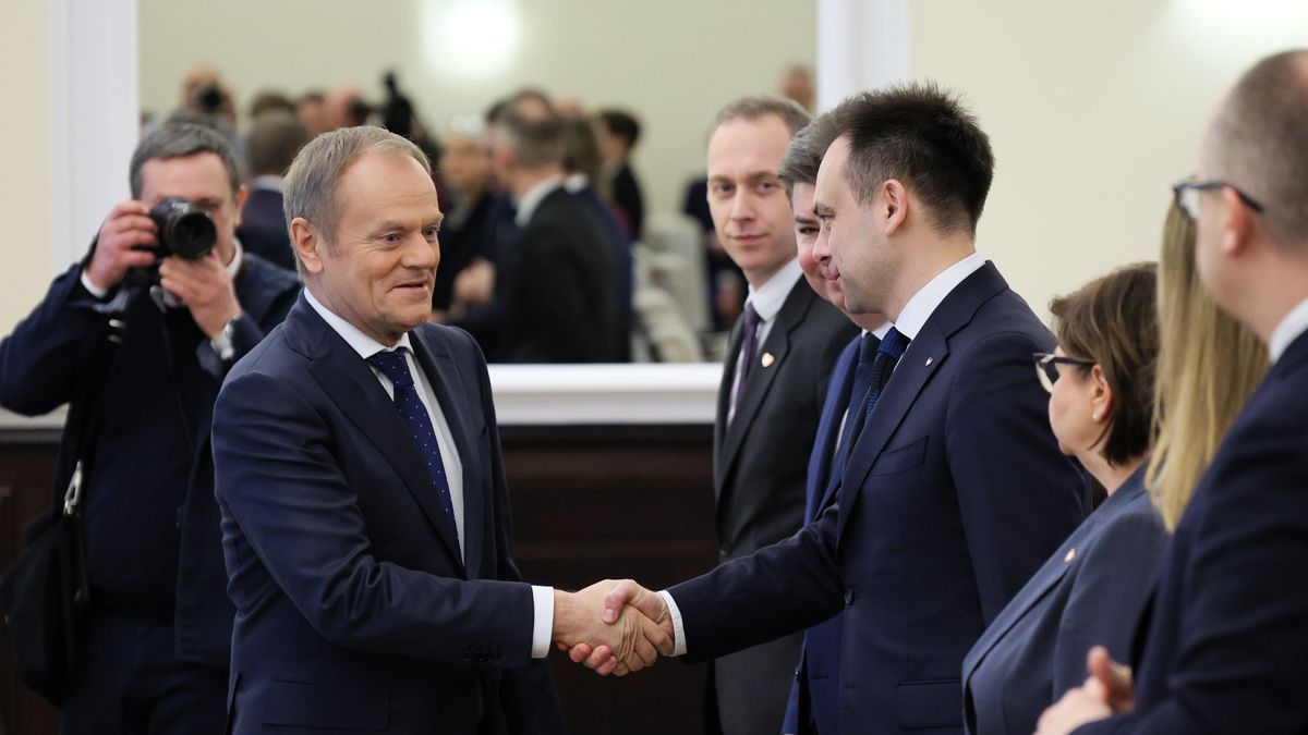 Posiedzenie rządu. Na zdjęciu m.in. premier Donald Tusk i minister finansów Andrzej Domański