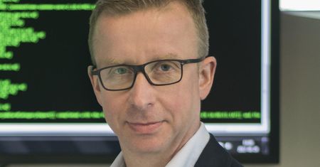 Wysadzanie, wyrywanie z ziemi i niszczenie- tak przestępcy dobierają się do bankomatów. A na koniec czeka ich przykra niespodzianka