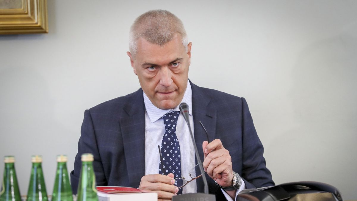 Leszek Czarnecki wykorzystał dyktafon z Media Markt za 170 zł, ujawnił Giertych