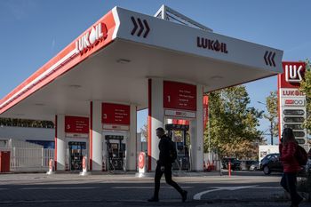 Łukoil na sprzedaż. Amerykanie przejmą aktywa rosyjskiego giganta paliwowego?