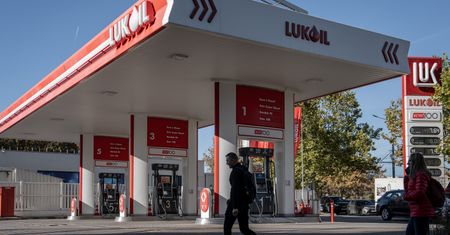 Łukoil na sprzedaż. Amerykanie przejmą aktywa rosyjskiego giganta paliwowego?