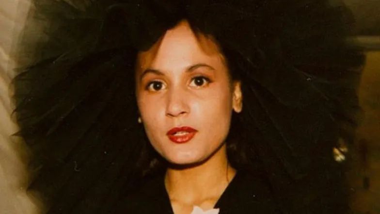 Nie uśmiecha się, by uniknąć zmarszczek