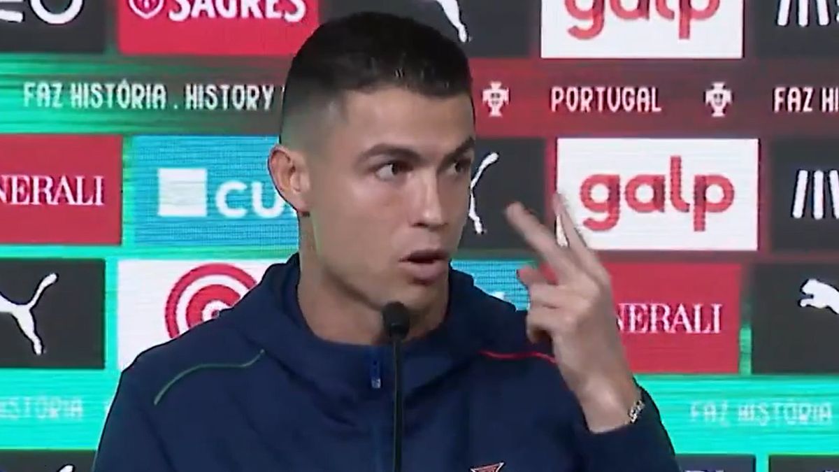 Twitter / Wściekły Cristiano Ronaldo na konferencji prasowej