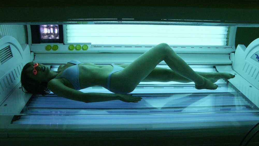 Solarium 18+? To już pewne. Przedsiębiorcy chcą się jednak dalej reklamować.