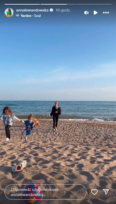 Plażowe harce rodziny Lewandowskich