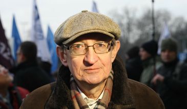 Józef Pinior został skazany na 1,5 roku więzienia. "CBA jest gorsze niż SB"