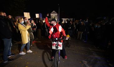 Częstochowa. Radny PiS z zarzutem po Strajku Kobiet. Miał kopnąć emeryta