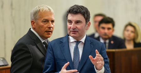 Marszałek z KO zignorował nakaz od wojewody z KO. "Zgrzyt" na Śląsku