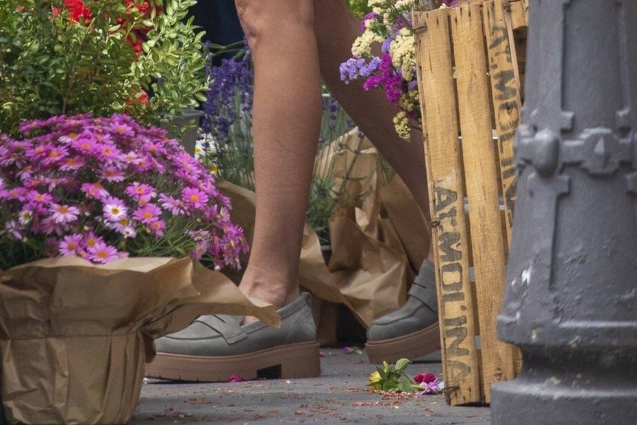 Penelope Cruz w butach na masywnych podeszwach 